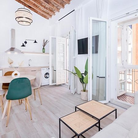 Exclusive Comedia Apartments Малага Экстерьер фото