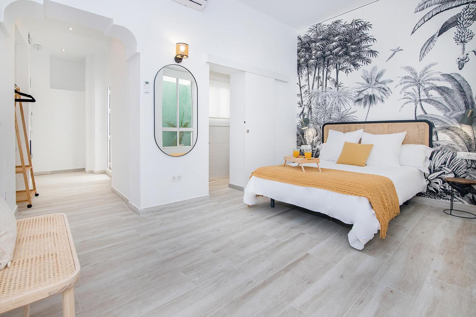 Exclusive Comedia Apartments Малага Экстерьер фото