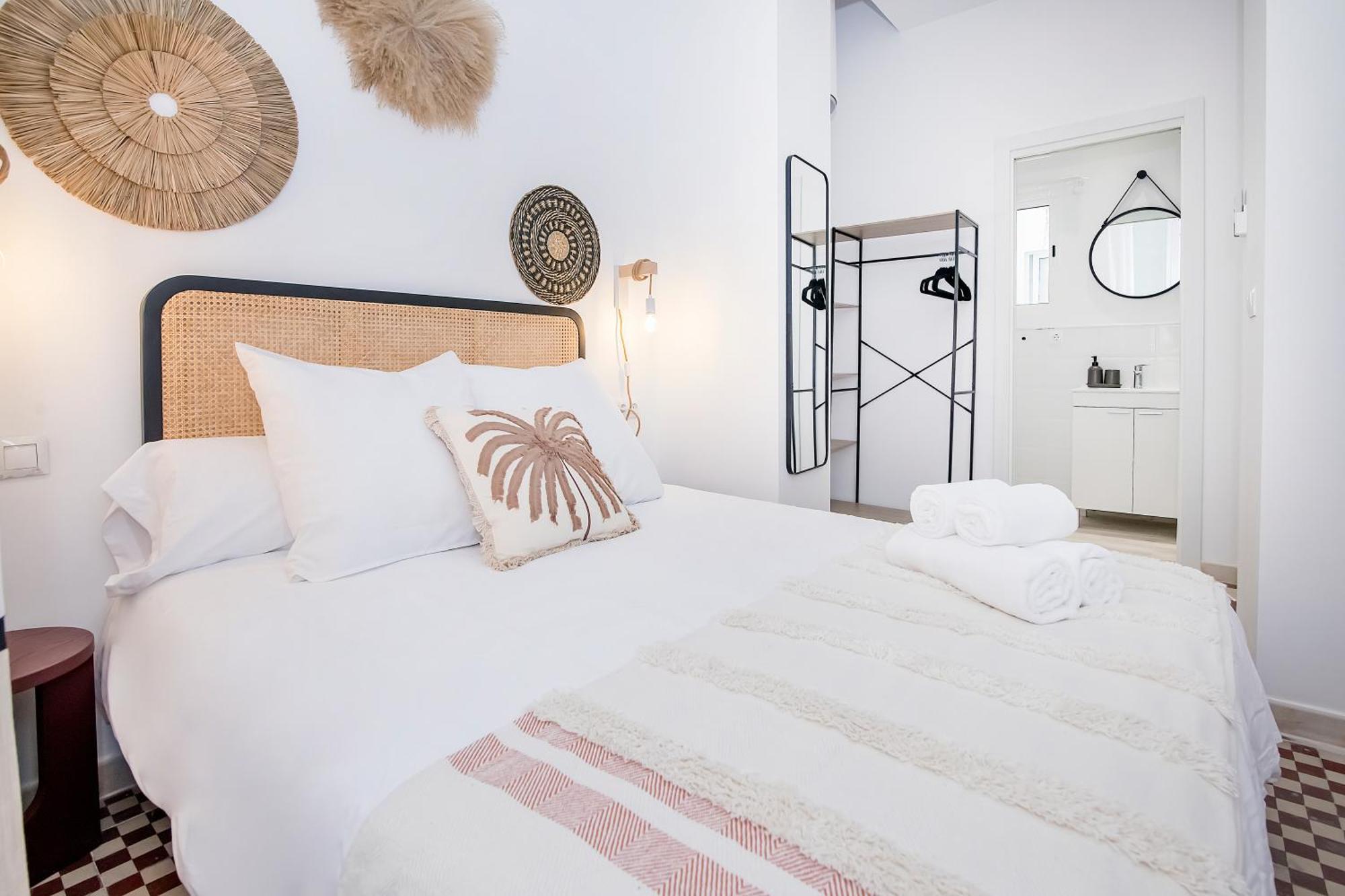Exclusive Comedia Apartments Малага Экстерьер фото