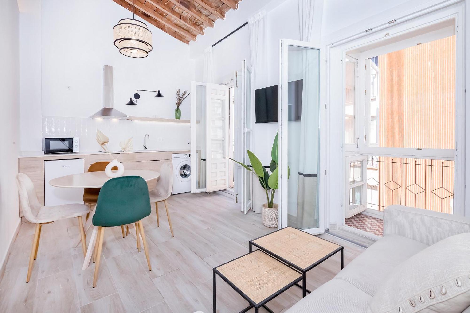 Exclusive Comedia Apartments Малага Экстерьер фото