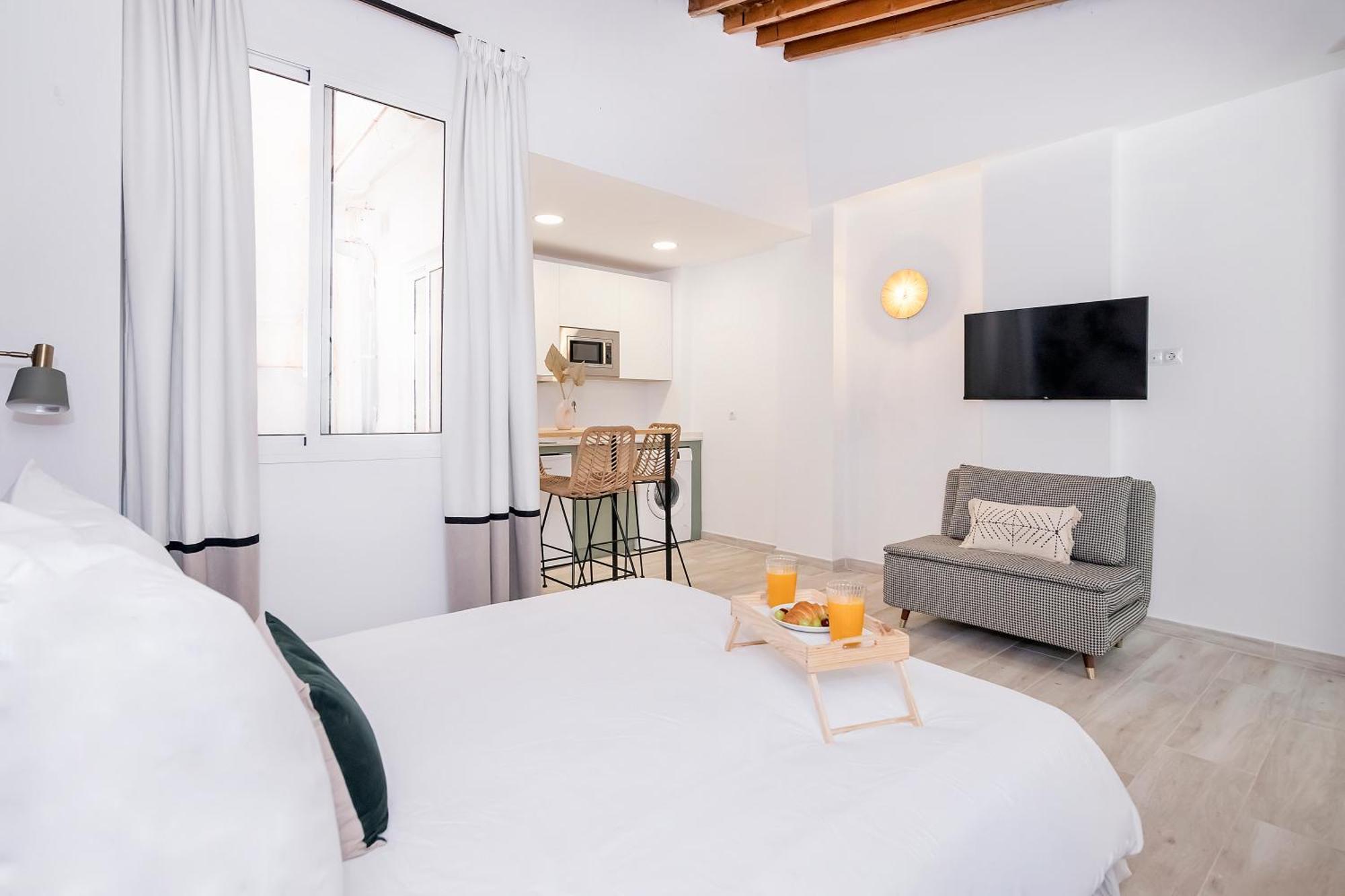 Exclusive Comedia Apartments Малага Экстерьер фото