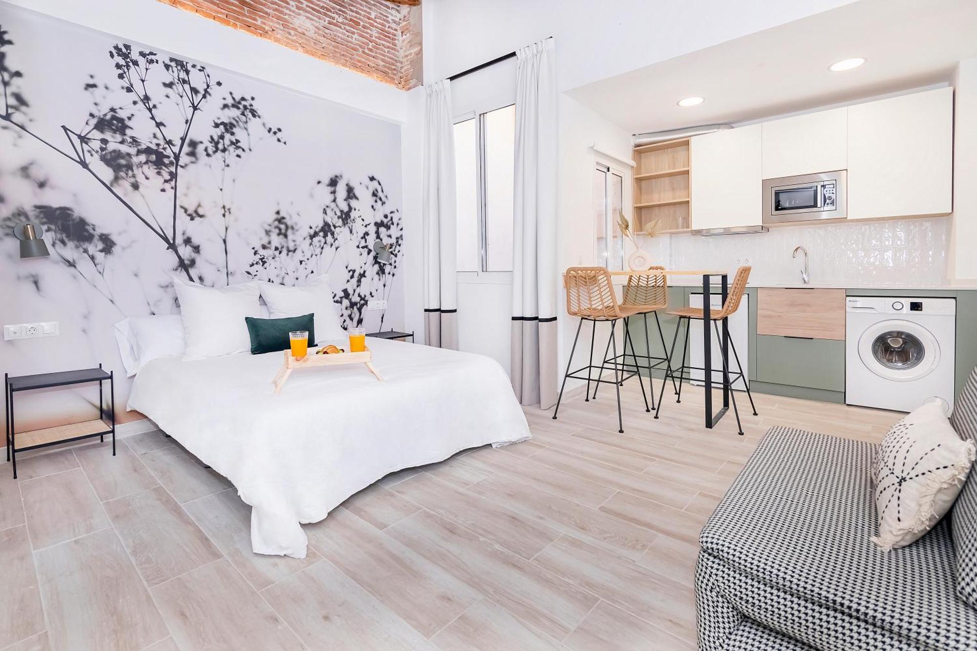 Exclusive Comedia Apartments Малага Экстерьер фото