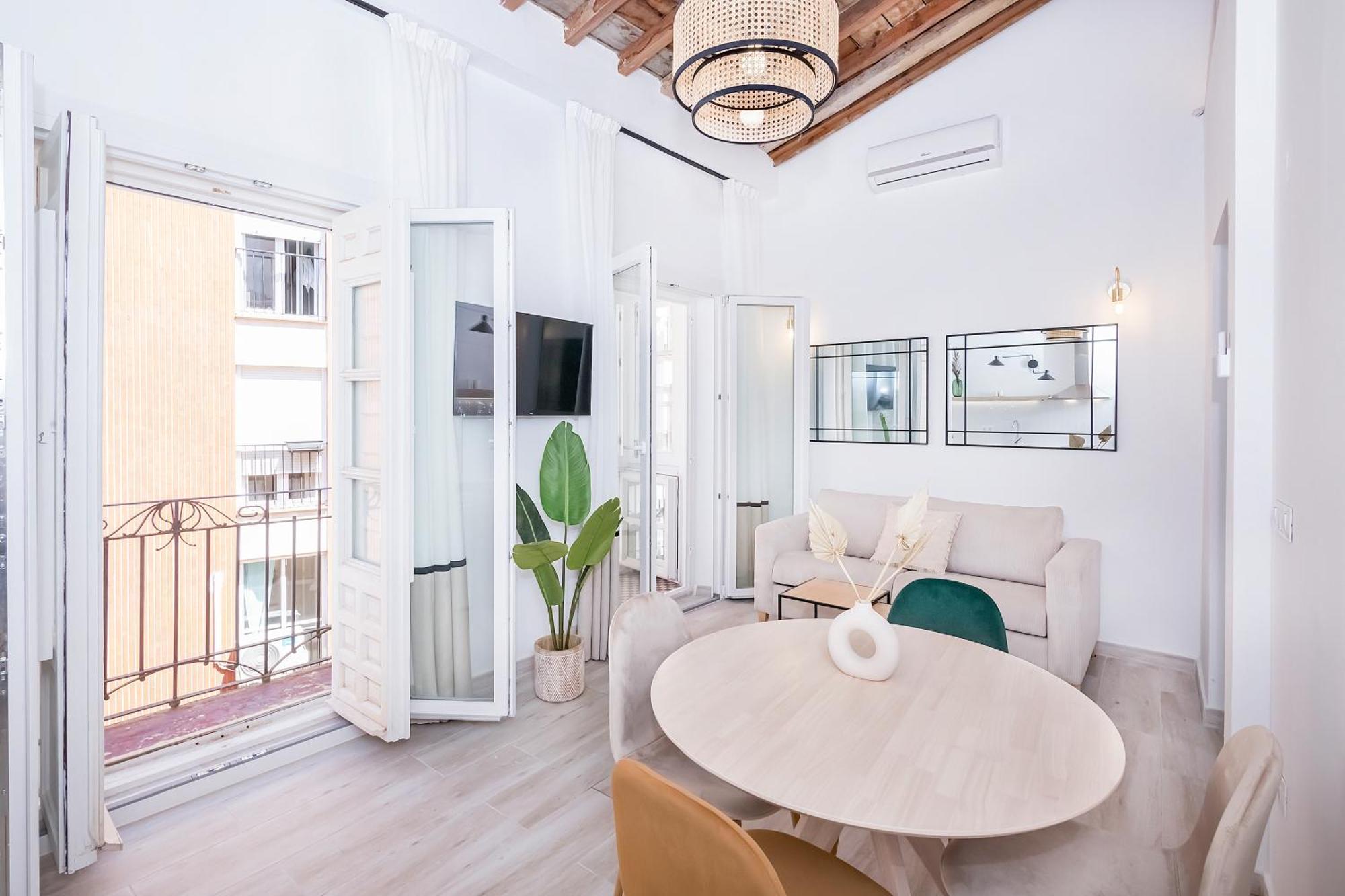 Exclusive Comedia Apartments Малага Экстерьер фото